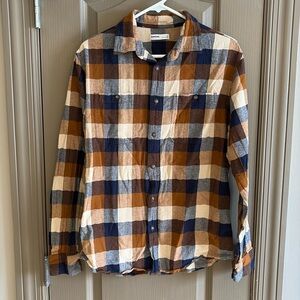 Men’s medium Sonoma flannel